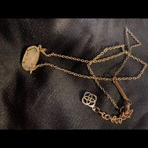 Kendra Scott necklace